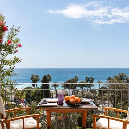 Lägenhet Unique Sea View Apartment, Center, 100m2 *