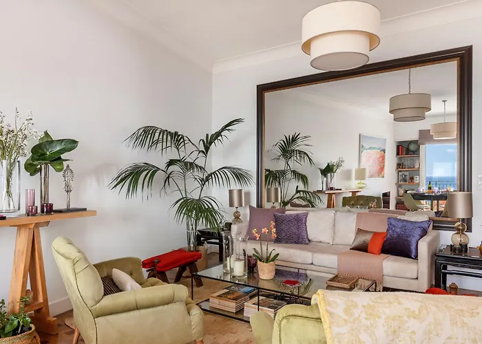 Unique Sea View Apartment, Center, 100m2 Apartmán *