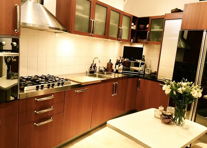 Apartmán Unique Sea View Apartment, Center, 100m2 *